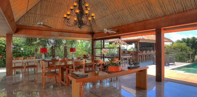 Villa Indah Manis, Dining Area